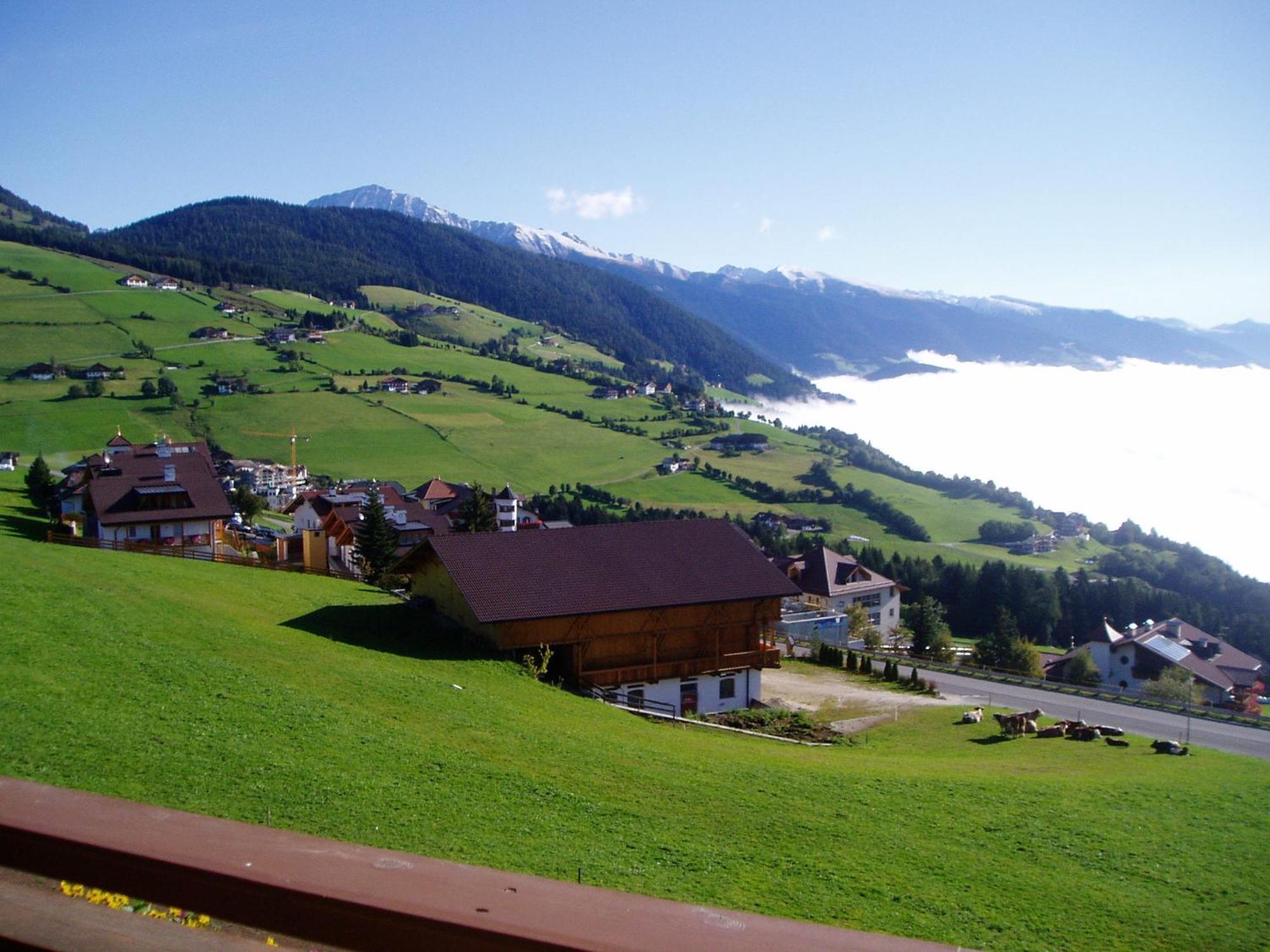 Hotel Alpenfrieden Maranza Exterior photo